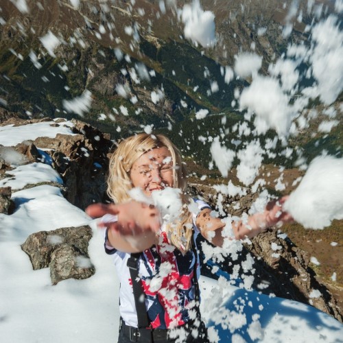 Индивидуально на внедорожнике из КМВ в Домбай