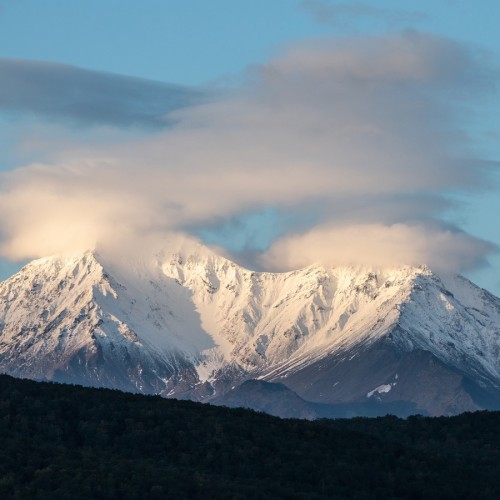 Большой поход с рюкзаками и палатками по Камчатке: вулканы, Тихий океан, термы и альпийские луга