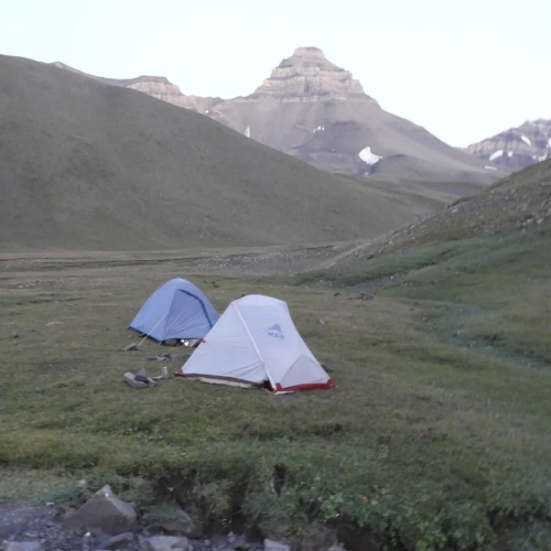 Обогнать солнце и подняться на вершину Пабаку: восхождение с фотосъёмкой