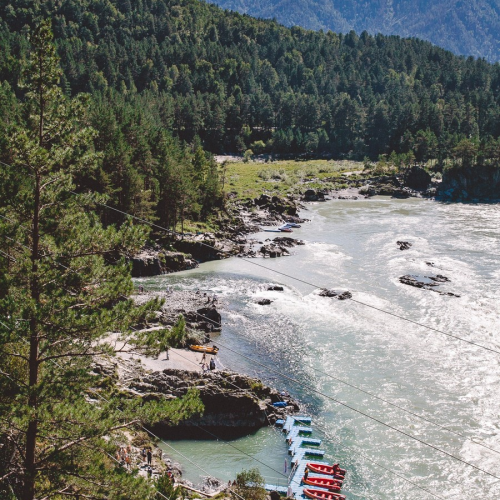 Путешествие по долине реки Катунь — из Горно-Алтайска