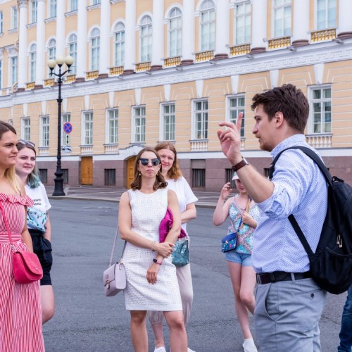 Экскурсия по Эрмитажу в мини-группе (билеты включены)