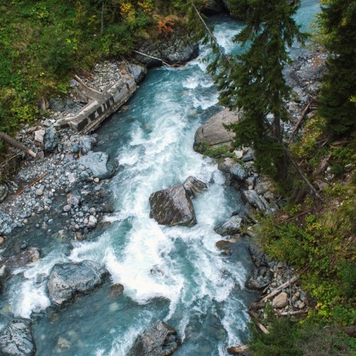 Треккинги на Домбае с проживанием в гостинице: Бадукские озёра, водопады и каньон Чёртова мельница