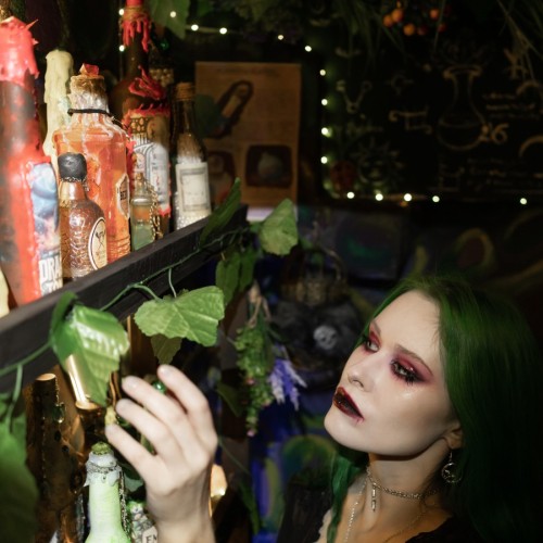 Петербург: фотосессия в «Тайной комнате»