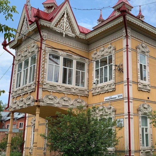 Изумрудный Томск: музеи, сибирская кухня и деревянное зодчество