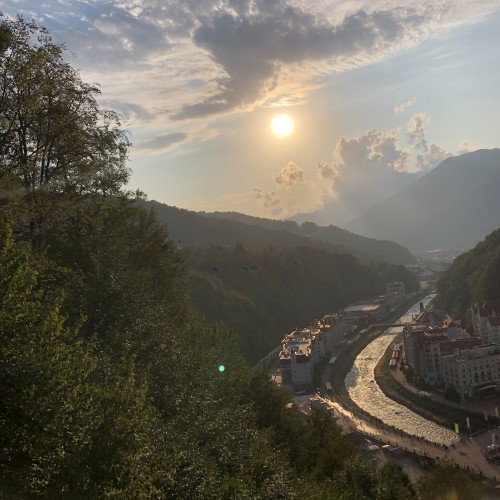 Красная поляна, закат в горах и легенды Кавказских гор