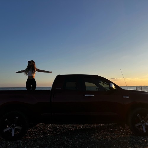 Индивидуальная поездка из Сочи: на пикапе в Геленджик и на эндуро к сухогрузу «Рио»