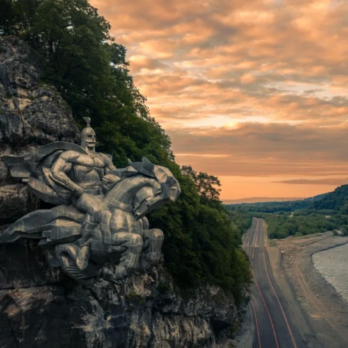 Лучшее в Северной Осетии: ущелья, древности и высокогорные селения
