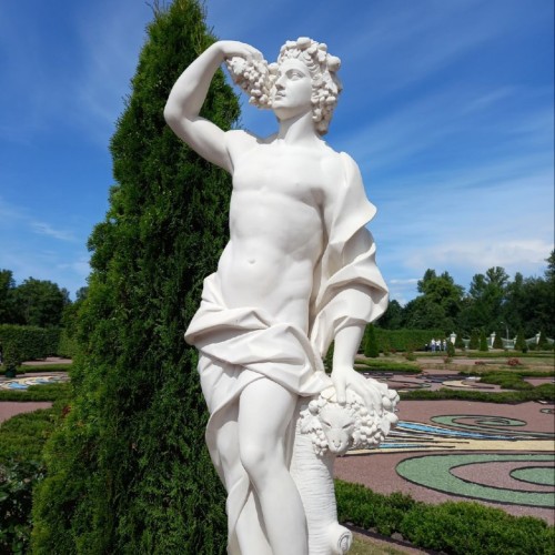 Ораниенбаум: взлёты и падения