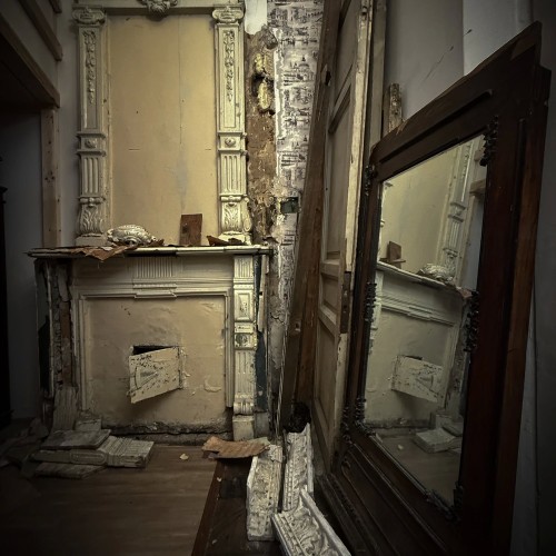 Питерский лайфстайл: по старинным парадным и дворам-колодцам доходных домов