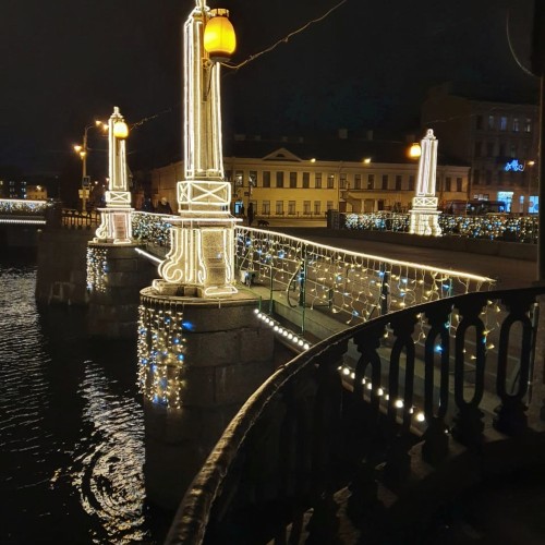 Петербургская ночь и разводные мосты
