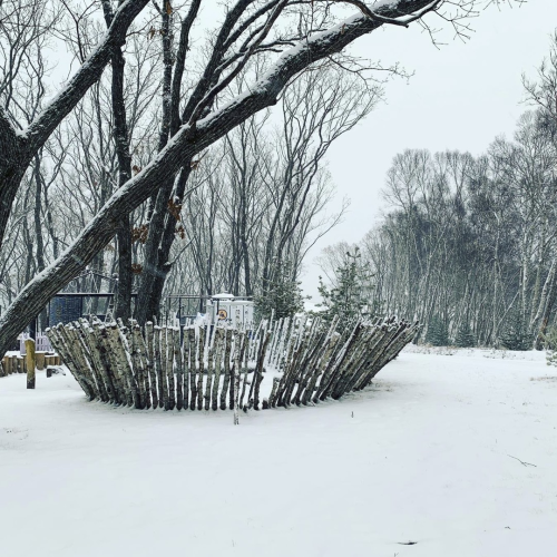 Индивидуальная перезагрузка на берегу заповедной бухты Петрова