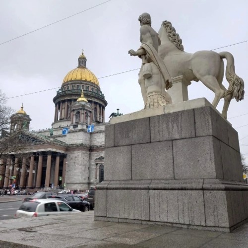 Храмовое ожерелье Петербурга