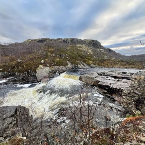 Индивидуальный джип-выезд на Средний и Рыбачий: история Севера и арктические ландшафты