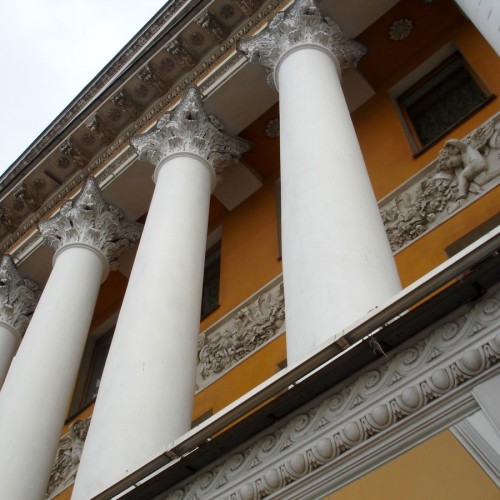 Экскурсия по особняку Румянцева и прогулка по набережной