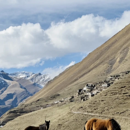 Обогнать солнце и подняться на вершину Пабаку: восхождение с фотосъёмкой