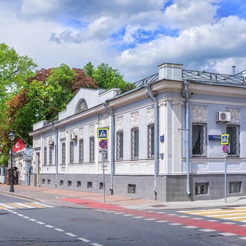 Посольства Москвы: загадки и тайны старинных особняков