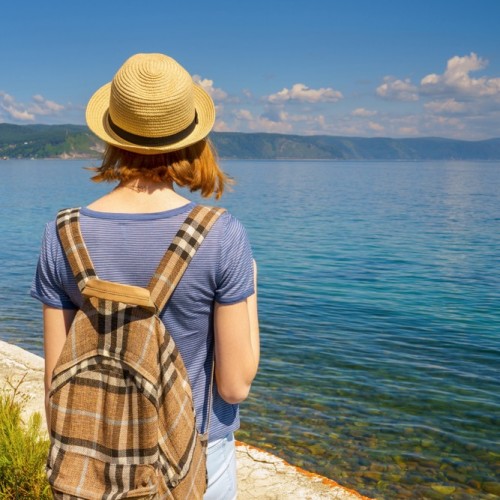 У берегов Байкала: экскурсии и отдых в Листвянке