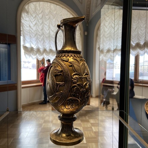 Скрытые сокровища Эрмитажа: экскурсия в Золотую кладовую (без очереди)