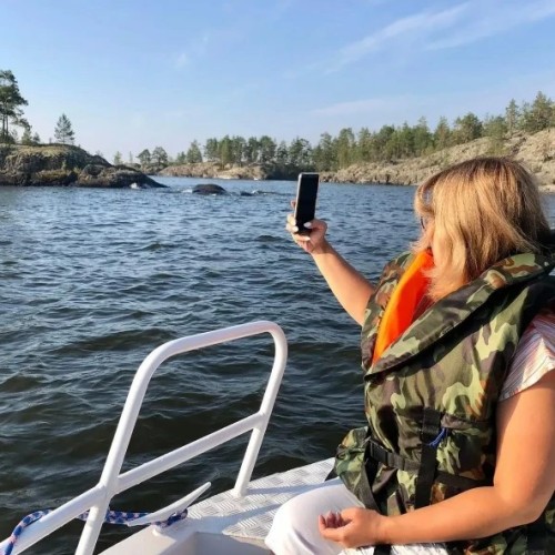 Аромат леса и сила воды: перезагрузка в Карелии с проживанием в глэмпинге