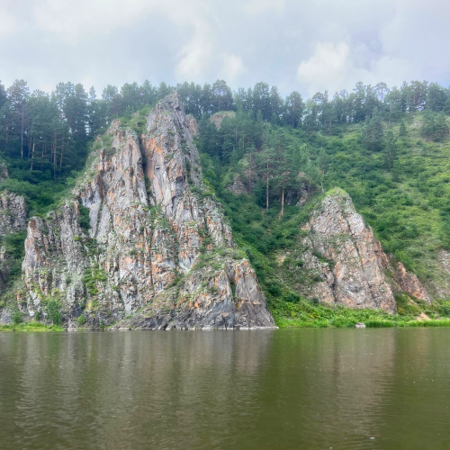 Сплав по Мане на сапбордах, пакрафтах и байдарках