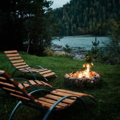 Тур на Алтай с фотографом: эстетичные кадры, съёмки с реквизитом, глэмпинги и топовые места