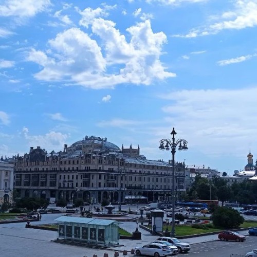 В Москве — кутить! Хулиганские хроники города: от Пушкина до Высоцкого