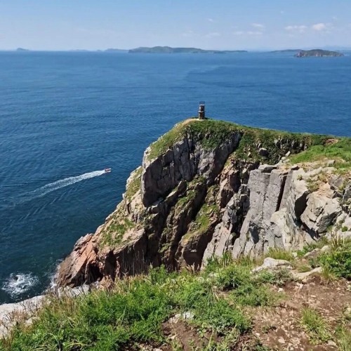 Морское приключение во Владивостоке: мыс Тобизина, котики и морепродукты!