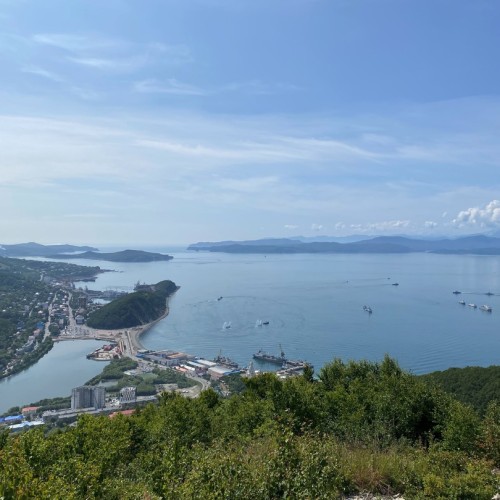 Камчатка в мини-группе: перевалы, бухты, сопки и купание в природных источниках