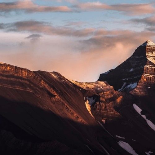 Обогнать солнце и подняться на вершину Пабаку: восхождение с фотосъёмкой