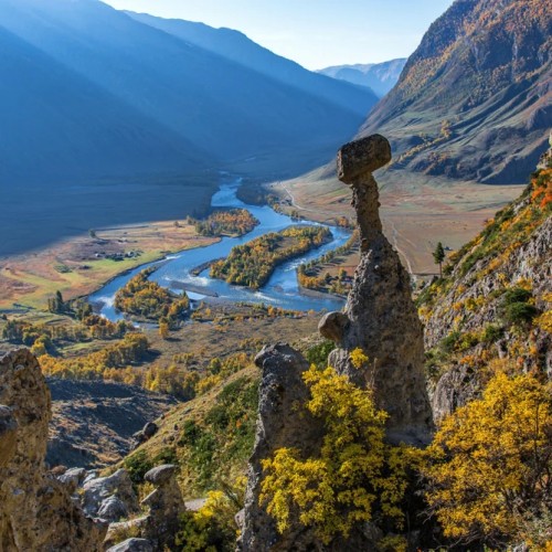 Алтайский отпуск: Телецкое озеро, живописные долины и другие знаковые места