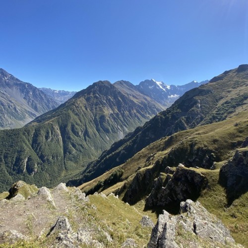 Персональная поездка по Дигории: природа и отдых в термальных источниках