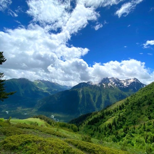 Больше треккинга и озёр в Архызе: без рюкзаков и с проживанием в гостинице