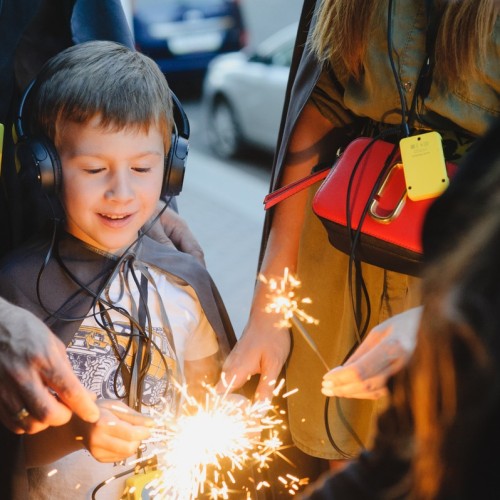 Спектакль-променад «Хранители города» с фонарщиком Фаролеро