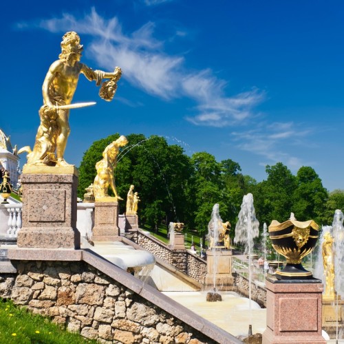 Фонтаны Петергофа: автобусная экскурсия из Петербурга