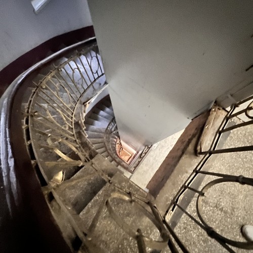 Дворы и доходные дома Петроградской стороны