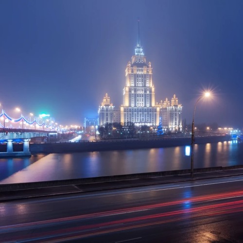 Вечерние краски столицы