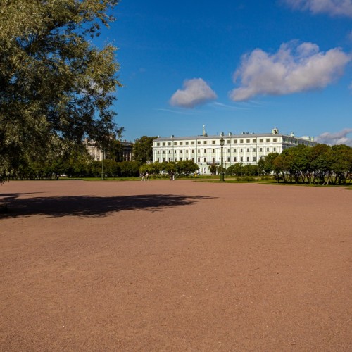 Век Анны Ахматовой