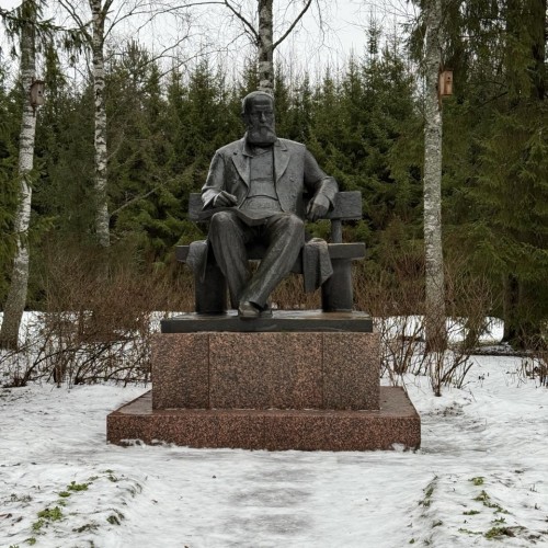 Культурные выходные в Костромской губернии со спектаклем, сырной дегустацией и чаем из самовара