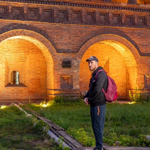 Фотопрогулка «П&П (полезное с приятным) по Крутицкому подворью Москвы»