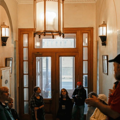 Как устроен Толстовский дом?