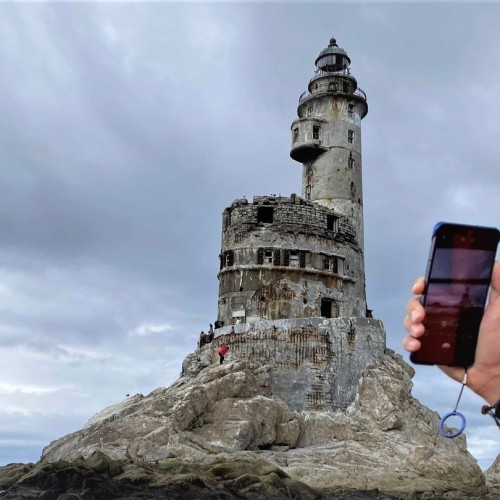 Знакомство с Сахалином в мини-группе: Тихая бухта, мыс Великан и побережье Охотского моря