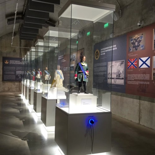 Кронштадт на автобусе: программа максимум