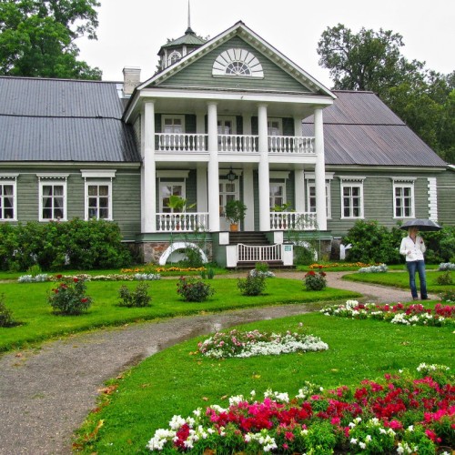 Автобусный тур в древность: Великий Новгород, Старая Ладога, Псков, Изборск и Пушкинские Горы