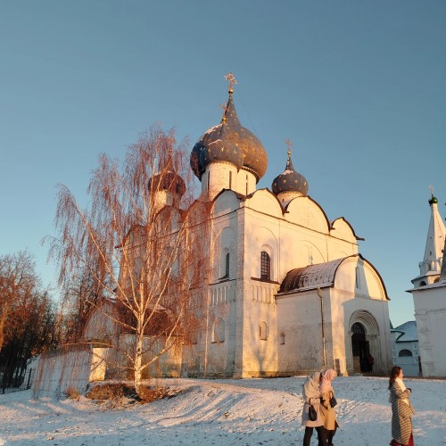 Суздаль: из века в век