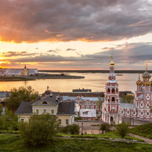 Нижний Новгород в историях и лицах
