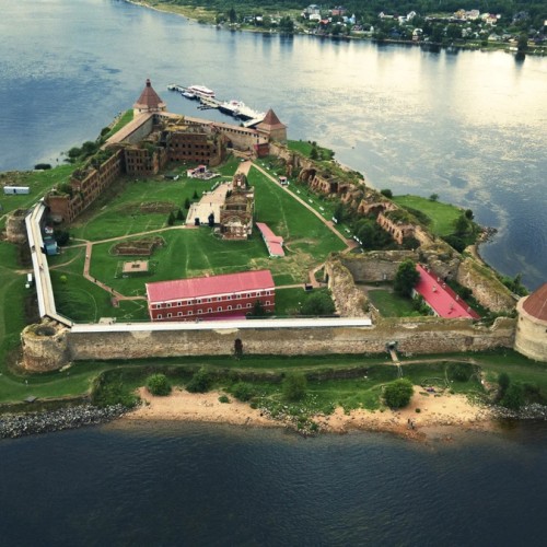 Идеальная поездка выходного дня: Орешек + Старая и Новая Ладога