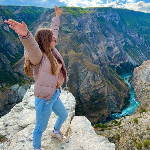 Объятия горного края: по топовым локациям Дагестана на внедорожниках