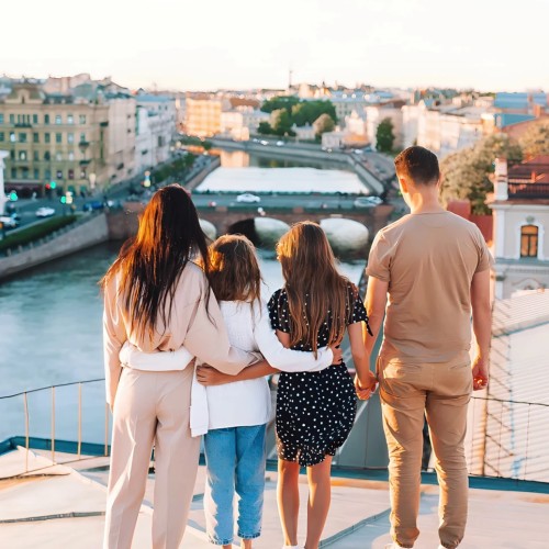 Питер с крыши, колоритные парадные и секретные дворы-колодцы