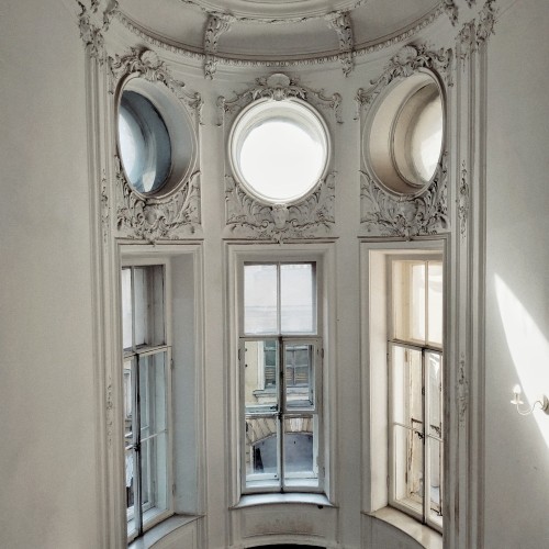 «А можно неклассическую?»