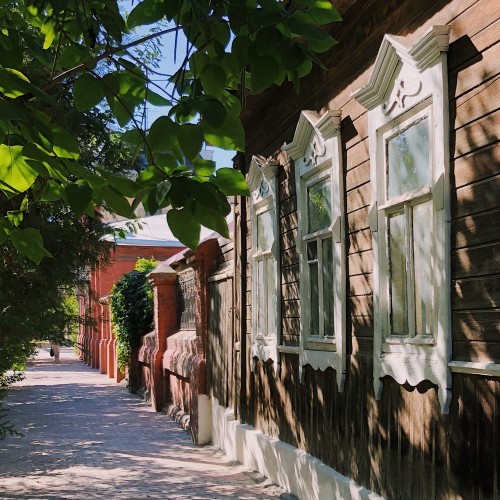Об Астрахани — архитектурно